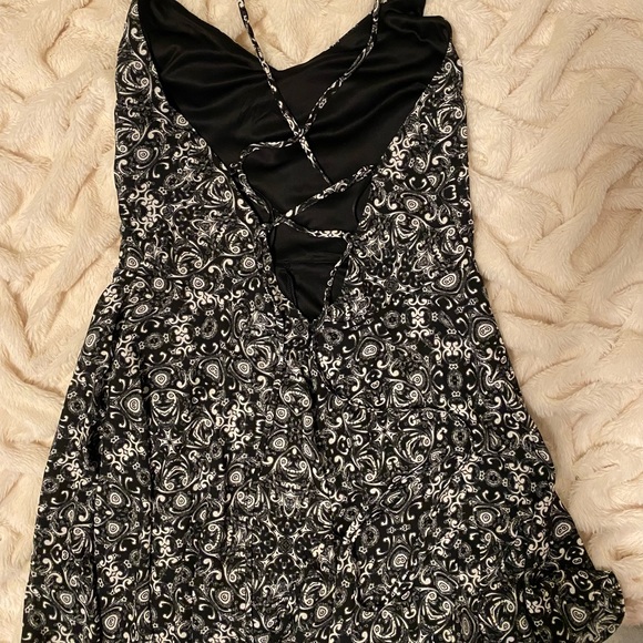 Express romper - Picture 3 of 3